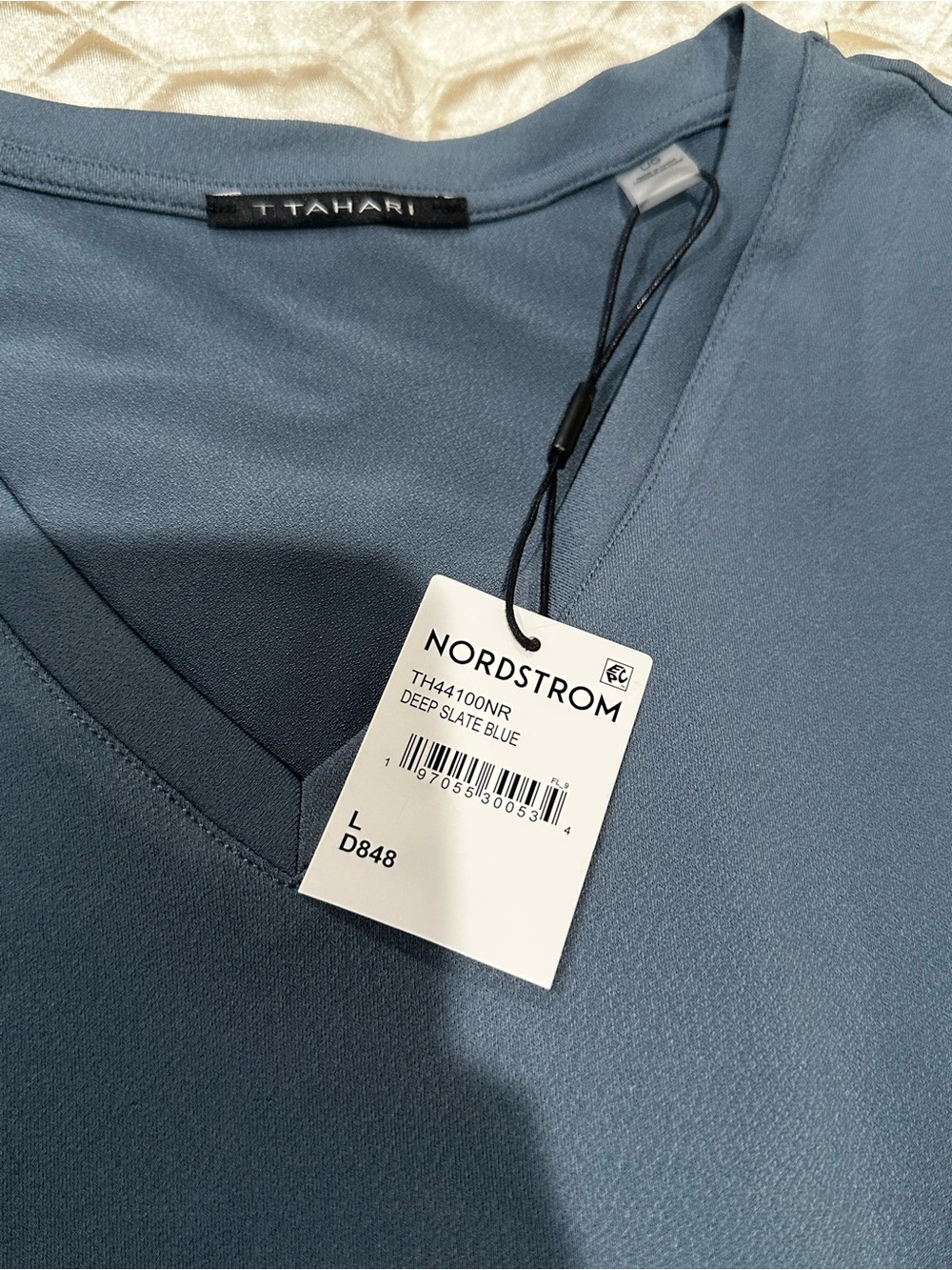 T Tahari Slate Blue V-Neck Ruched Short Sleeve Top - Picture 2 of 2